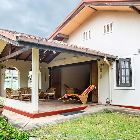 Fuchs Villas Negombo Luaran gambar