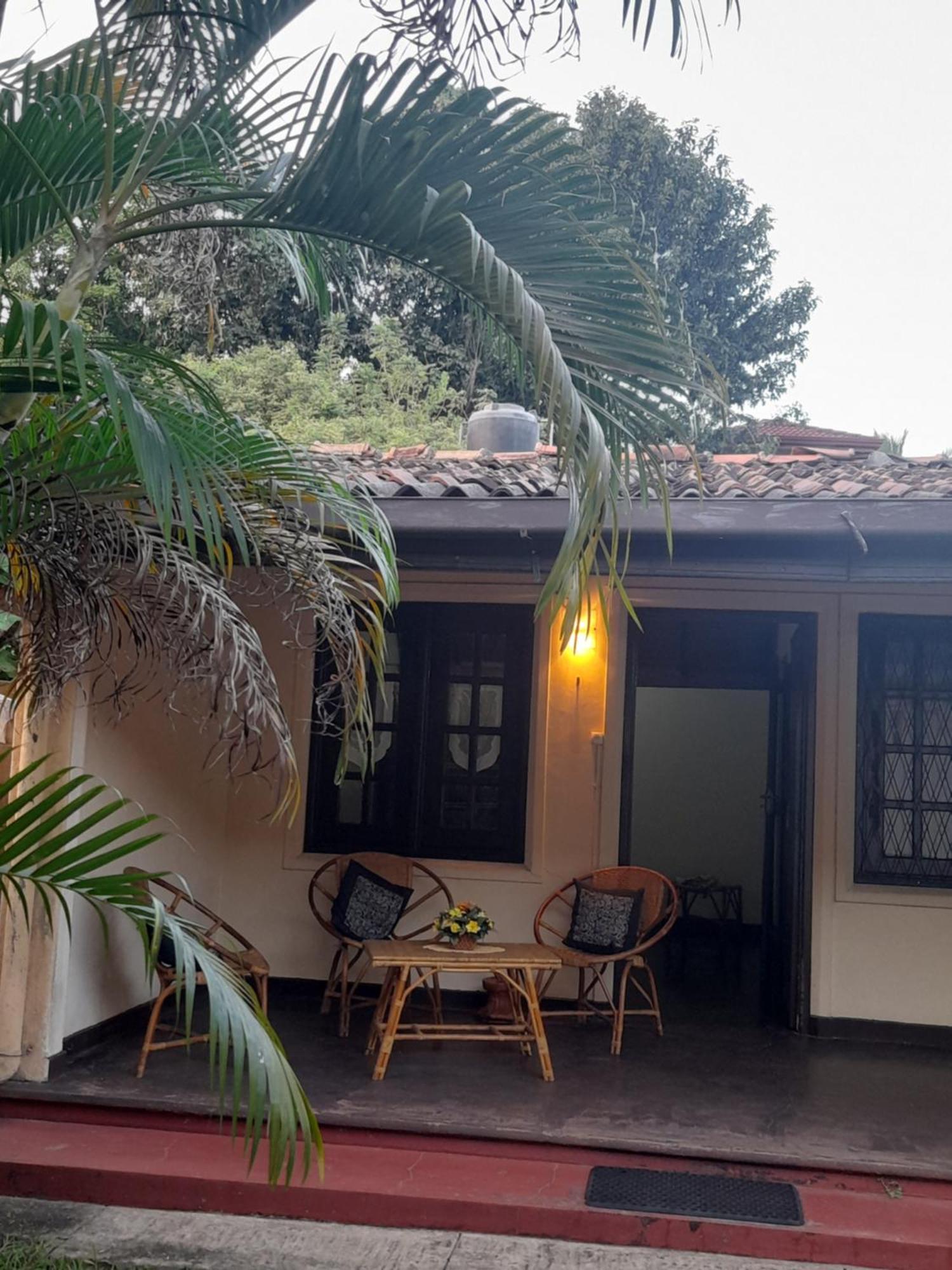 Fuchs Villas Negombo Luaran gambar