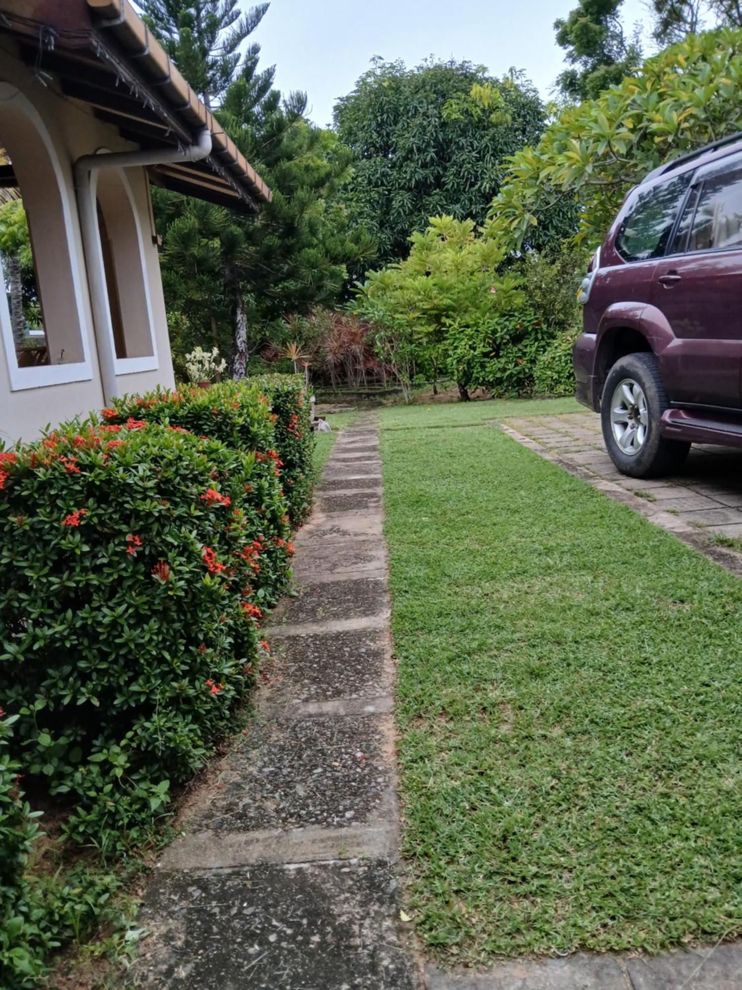 Fuchs Villas Negombo Luaran gambar