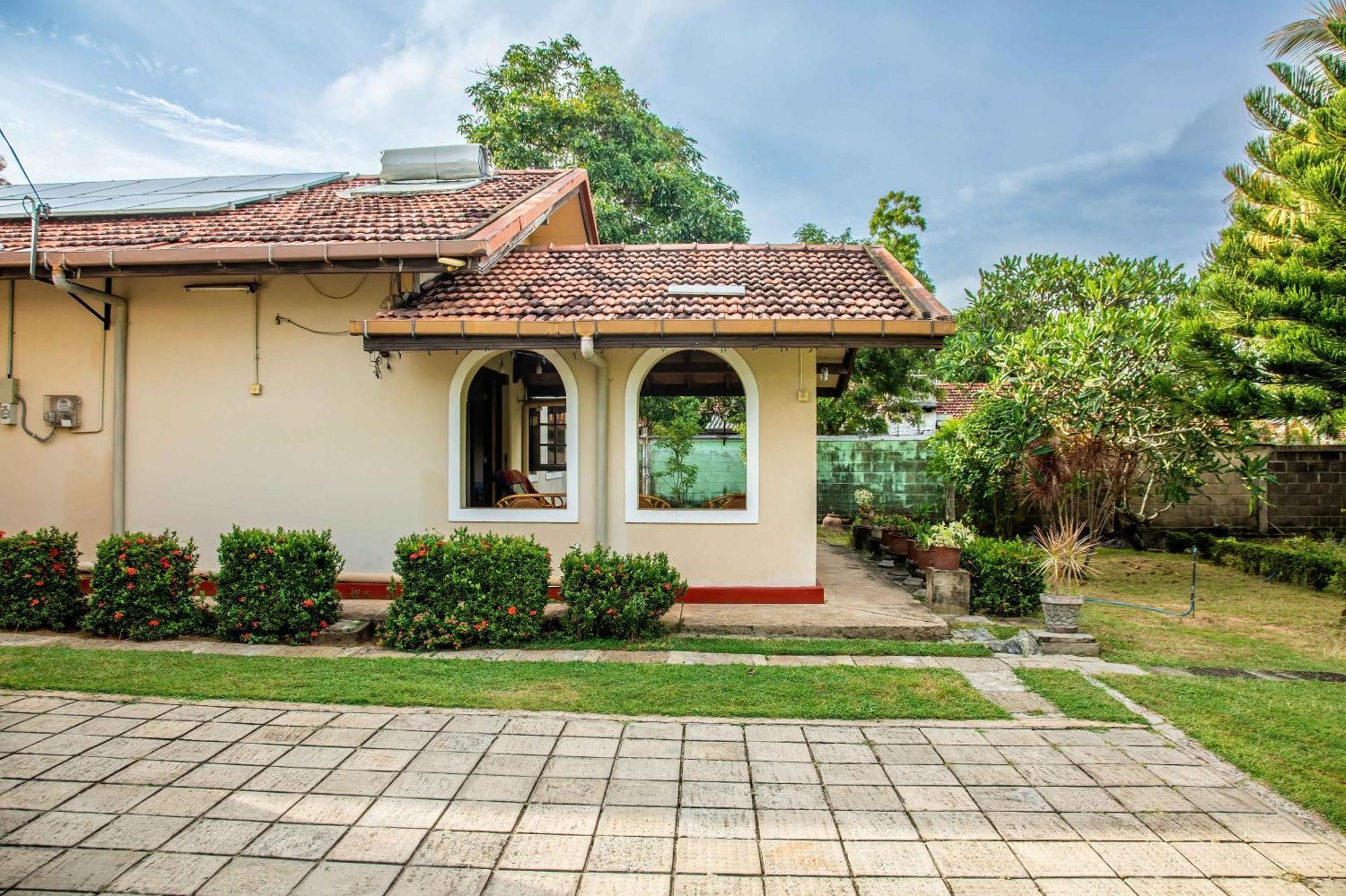 Fuchs Villas Negombo Luaran gambar