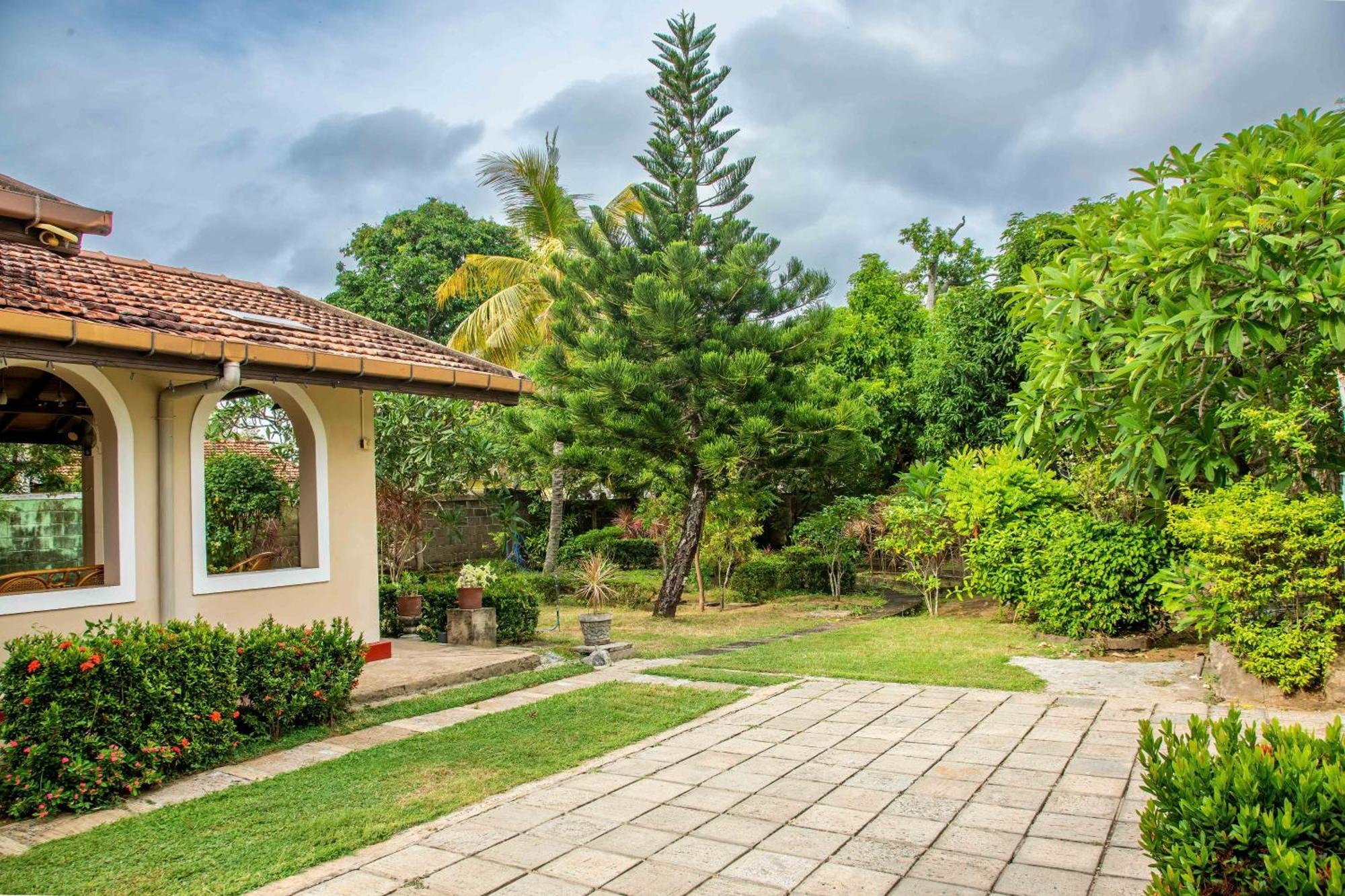 Fuchs Villas Negombo Luaran gambar