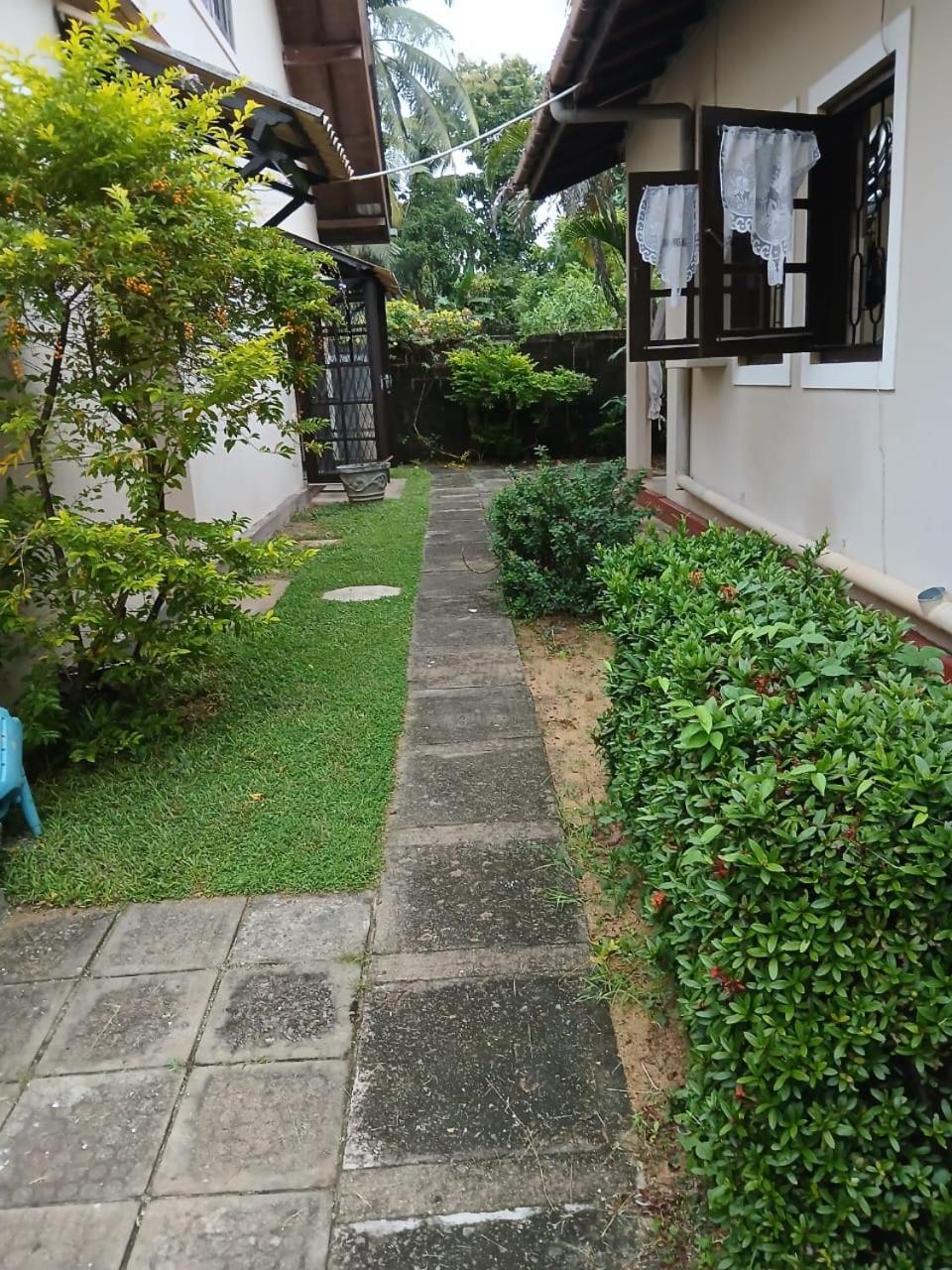 Fuchs Villas Negombo Luaran gambar