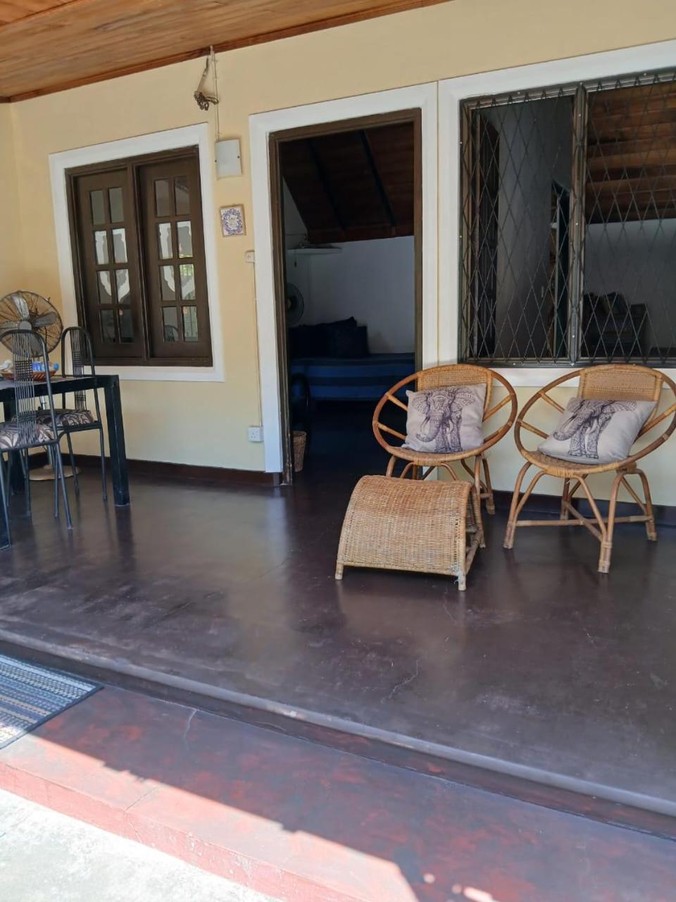 Fuchs Villas Negombo Luaran gambar